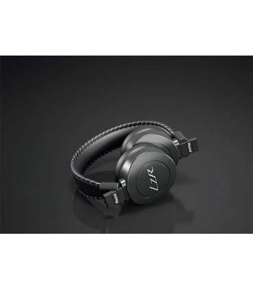 Magnat LZR 560
